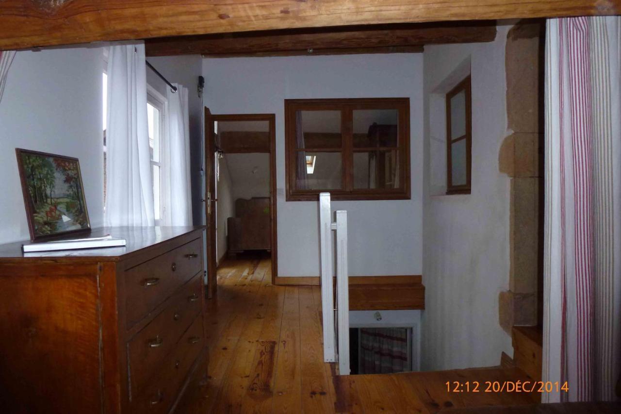 Gite Le Grenier Des Maraichers Albigny-sur-Saone Exterior foto